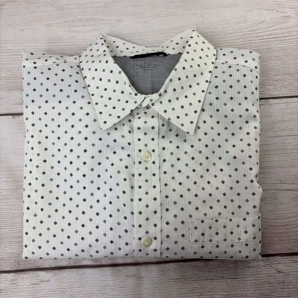 Banana Republic Slim Fit Men's XL White Diamond Print Long Sleeve Shirt EXC